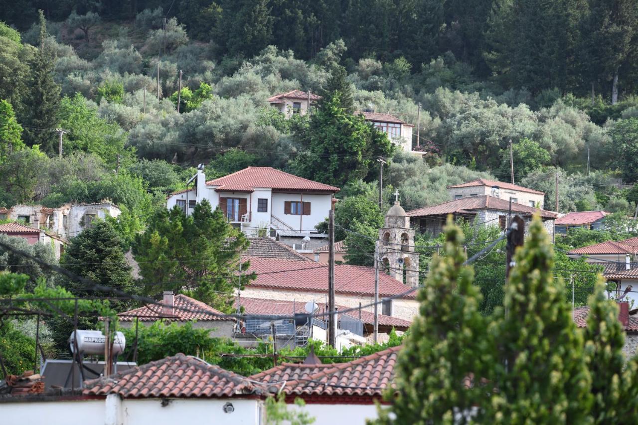 Art Flowers And Culture Mystras Exterior photo